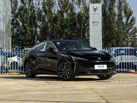 2025�� �Ŀ� 560MAX 185kW