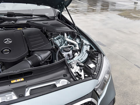 2026�� E 300 ʱ�����˶���