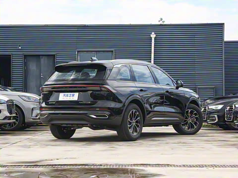 2025�� �Ŀ� 2.0T ����������