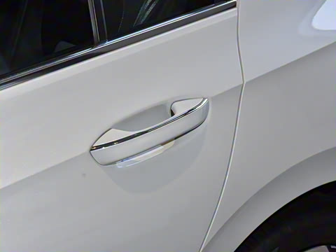 2026�� 300TSI R-Line