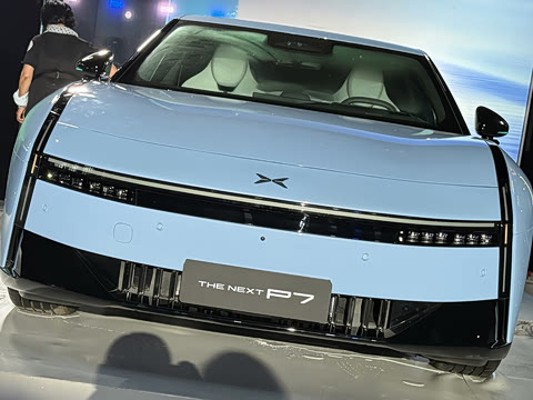 2025�� 750 ���������� Ultra