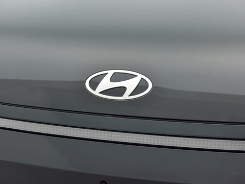 2025�� ����TECH�� 64.2kWh