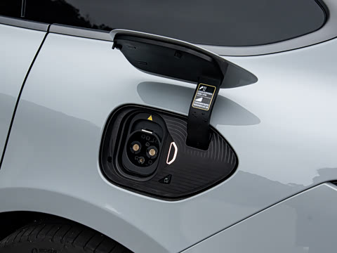 2026�� 100kWh Touring