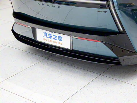 2025�� 702 ������ Ultra