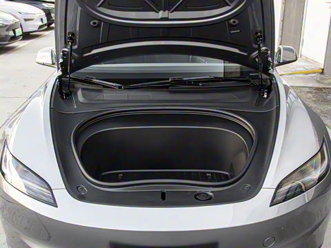 2025�� �Ŀ� ����������