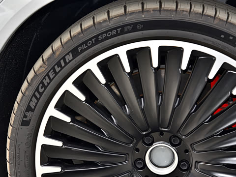 2024�� EQE 53 4MATIC+