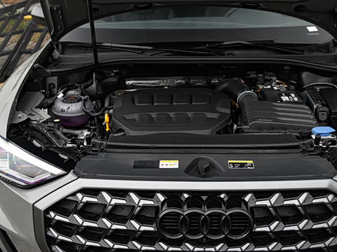 2026�� quattro 45�����ذ� 45TFSI quattro ʱ�ж�����