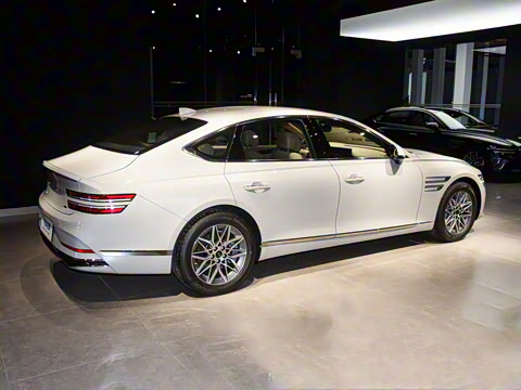 2026�� 2.5T ����������