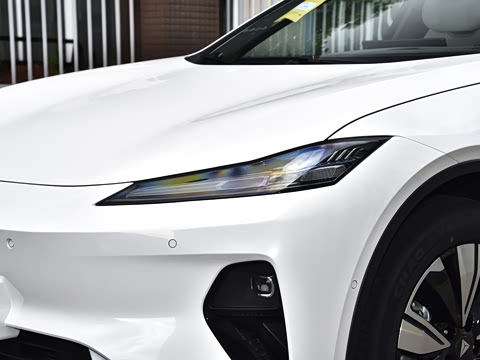 2026�� 550Max��ΪǬ��ADS SE��