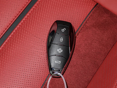 2026�� 2.0T ���а�