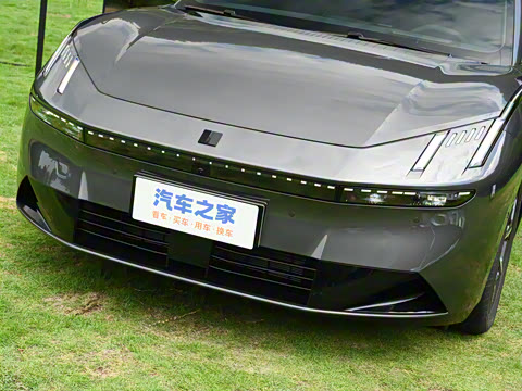 2025�� 240����Ultra