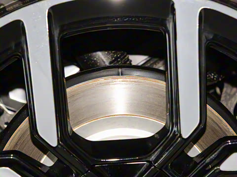 2025�� 702 ������ Ultra