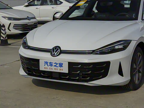 2026�� ���L 300TSI ��а�