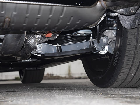 2026�� 400PS Dynamic SE