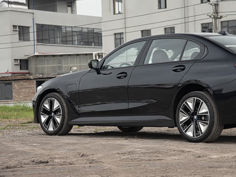 2026�� �Ŀ� eDrive 40L ��ҹ�˶���װ