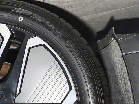 2025�� 735MAX 175kW