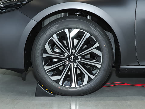 2026�� �������� 2.0L �����ʰ�