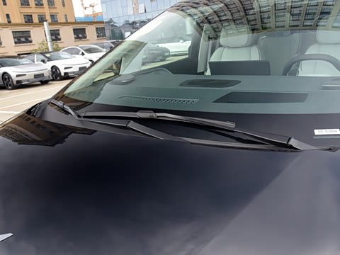 2026�� ���� 650 UltraSE