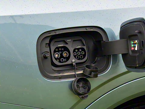 2026�� 220km �콢�� 5��