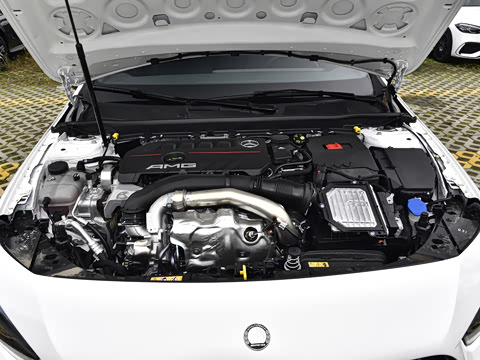 2026�� AMG A 35 L 4MATIC