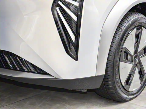 2025�� Plus 430 ������