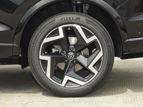 2026�� PRO 380TSI ���� R-Line �����