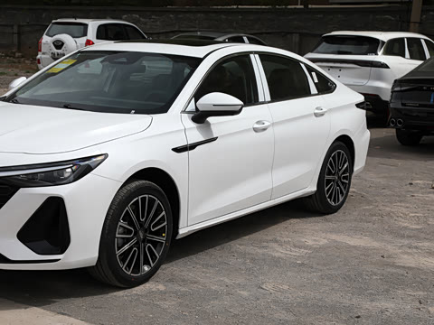 2026�� 1.6T ������