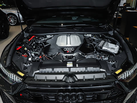 2025��  RS 6 4.0T Avant performance