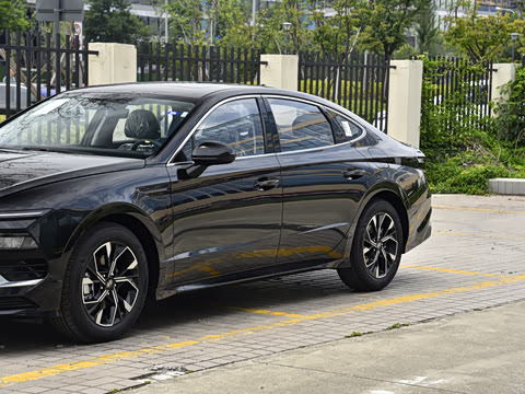 2026�� 1.5T Pro