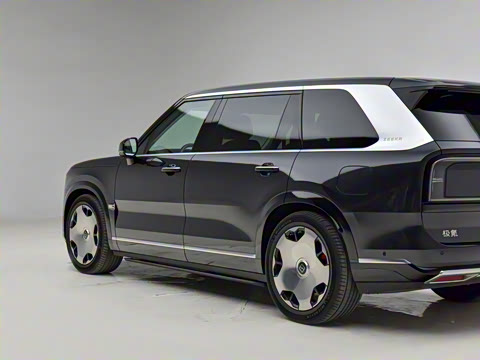 2025�� Ultra�� 70kWh