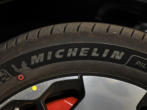 2025�� Hyper�� 70kWh