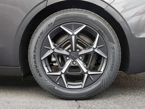 2025�� 240����Ultra H5