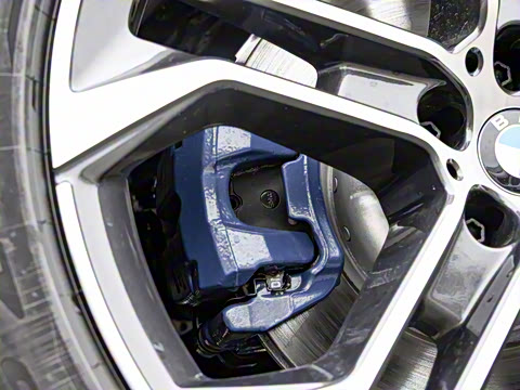 2025�� xDrive 40Li ������M�˶���ҹ��װ