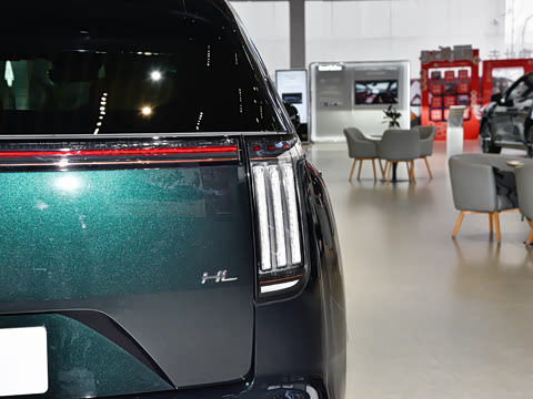 2025�� 750 Max���������״��