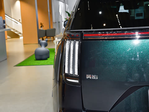 2025�� 750 Max���������״��