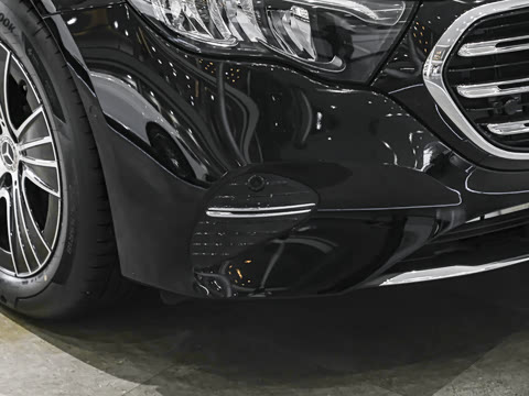 2026�� �Ŀ� E 260 L