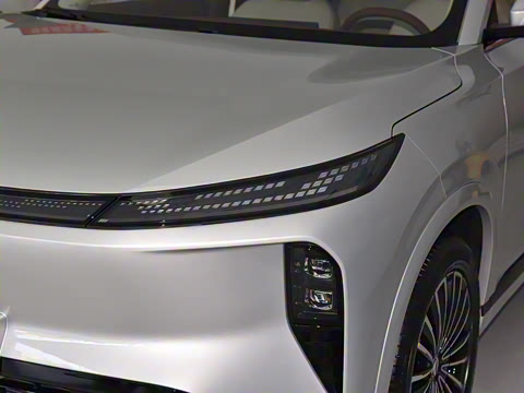 2025�� 185KM�����