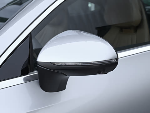 2026�� CLE 300 4MATIC �����ͽ��ܳ�