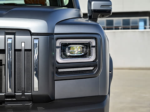 2025�� 2.0T 4WD Pro