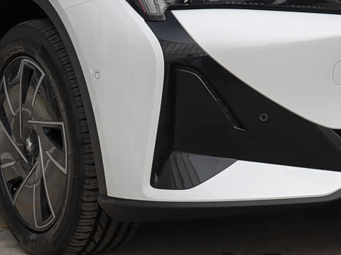 2025�� �Ŀ� 560PRO 185kW