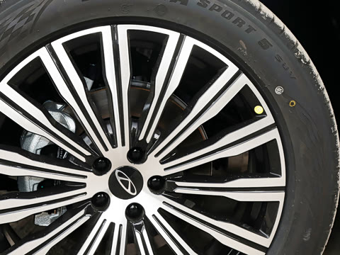 2027�� 2.0T �Զ�������ӥ500��