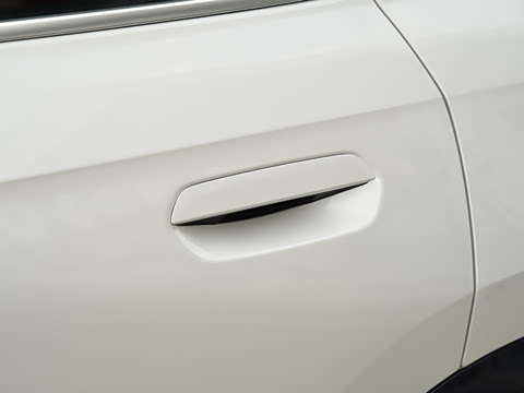 2026�� xDrive25Li X�����װ