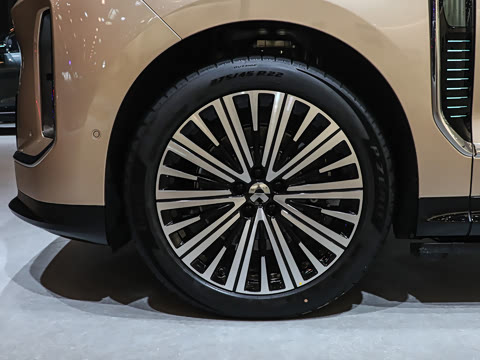 2026�� 102kWh ����ǩ����