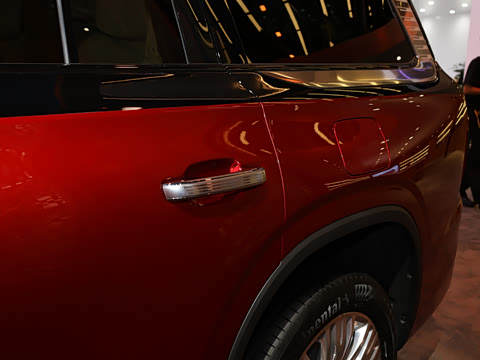 2026�� 4.0T ����콢�� 4��