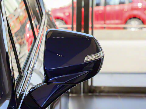 2025�� 2.0T �����������������ڱ��