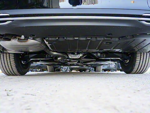 2026�� E 260 L �����