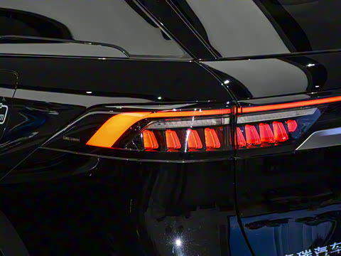 2025�� 210 ������