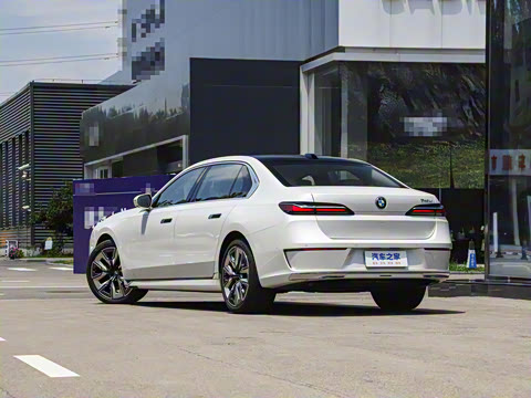 2023�� 740Li ������ ������װ