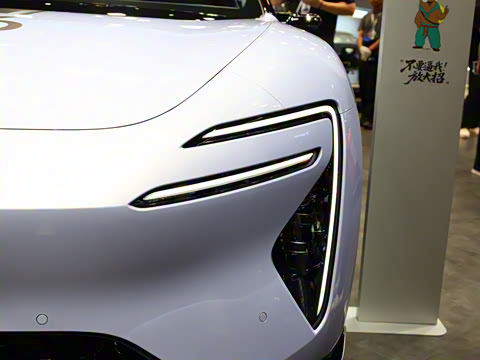 2025�� Ultra���̰�