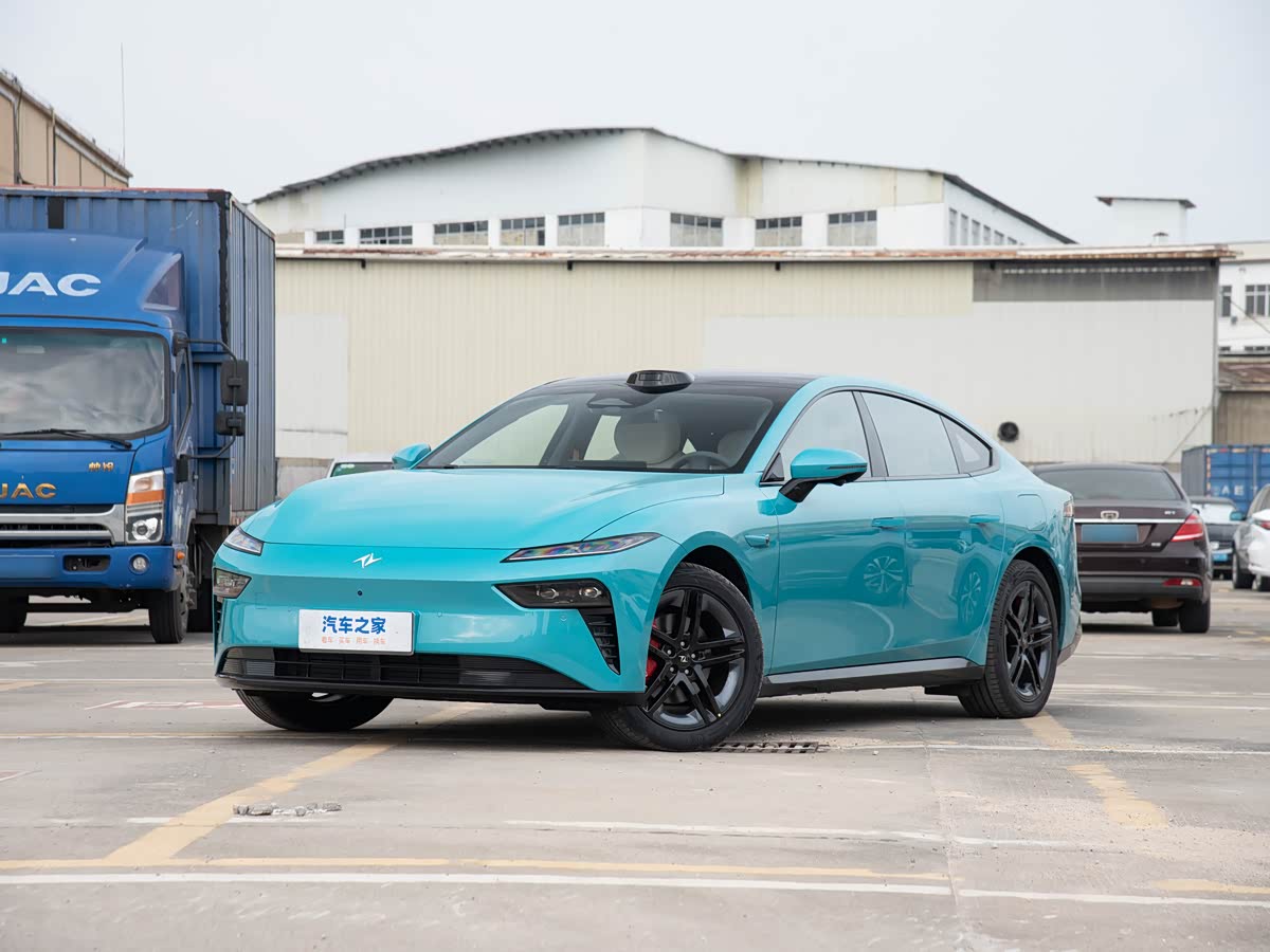 Dongfeng eπ007